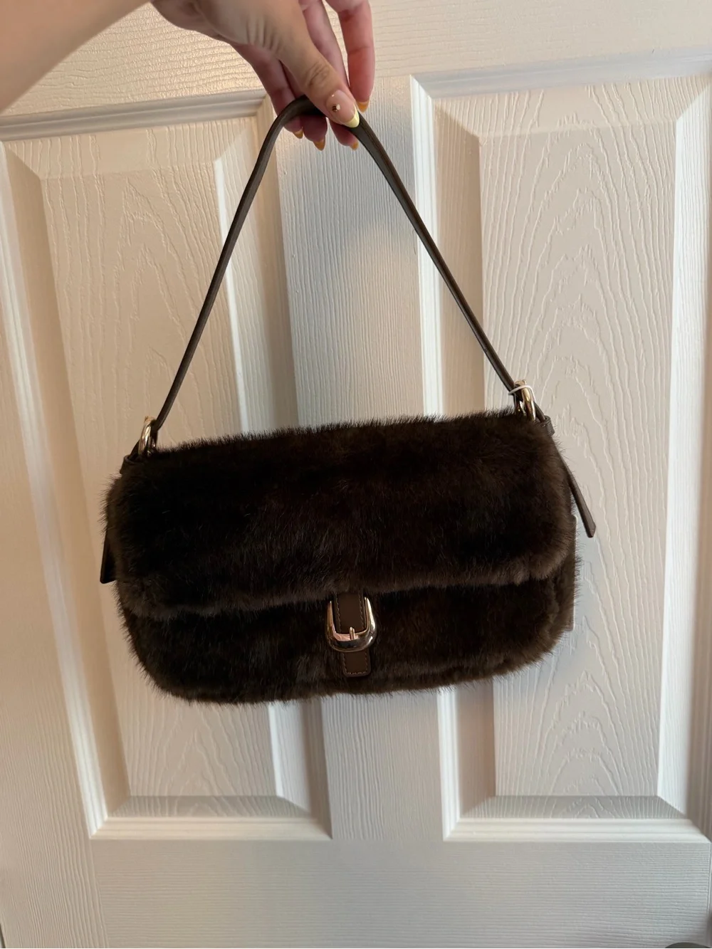 Brown shoulder bag